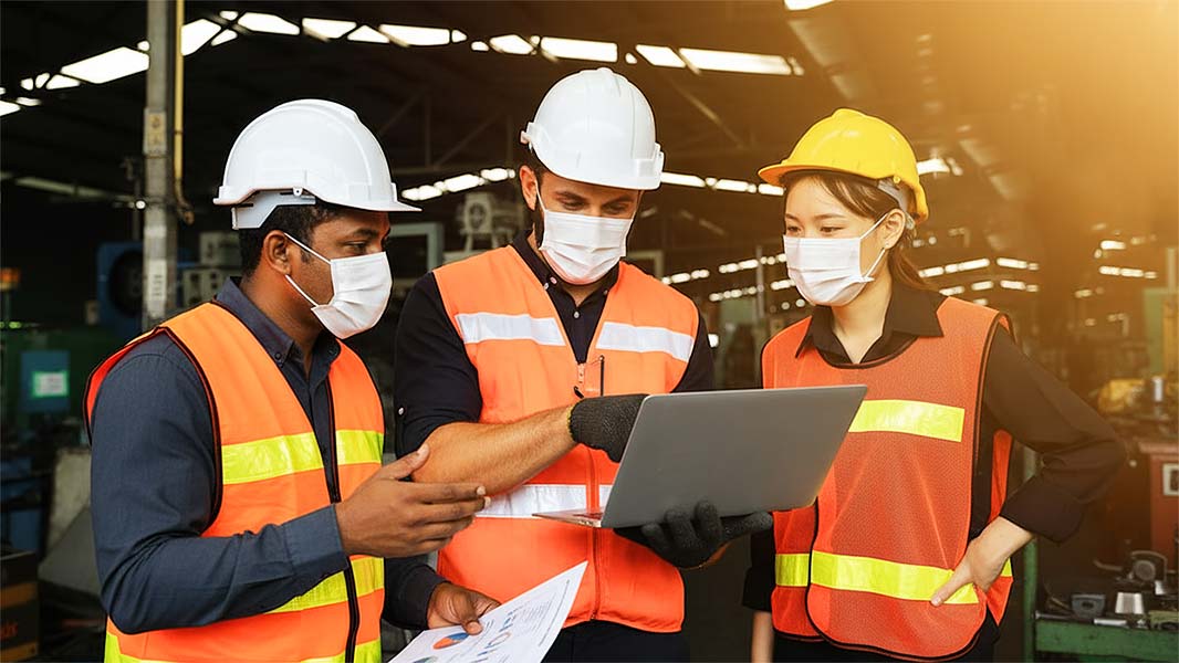 Occupational Health and Safety Professional discussing ISO 45001 nonconformities on the site